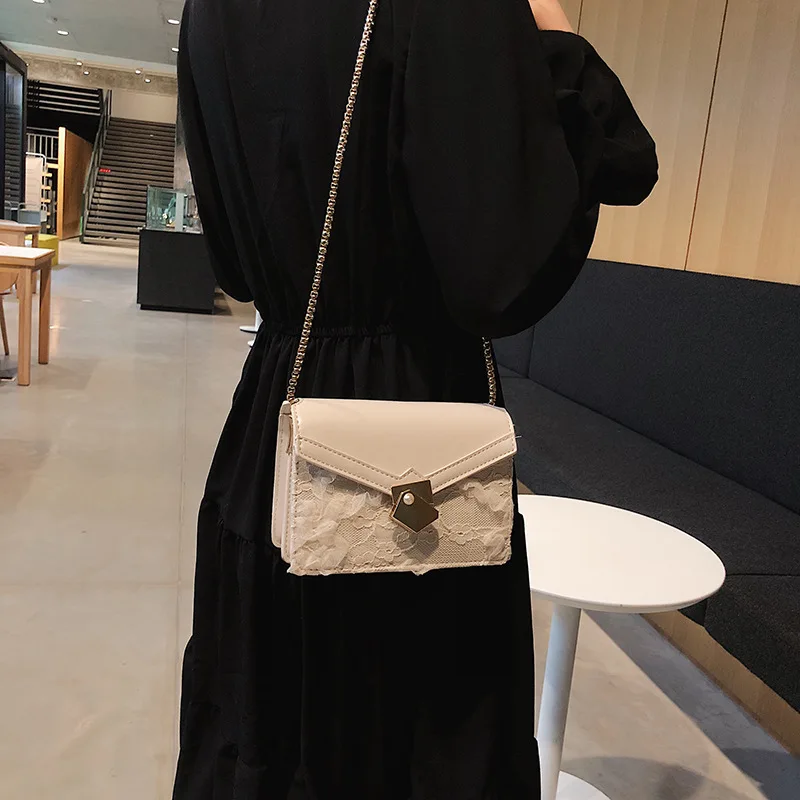 

Women Lace Locking Shoulder Bag Chain Crossbody Messenger Bag PU Leather Ladies Hand Bags Cross Body Bags