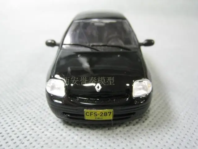 I XO 1:43 RENAULT CLIO сплав модель автомобиля литье под давлением металлические игрушки подарок на день рождения для детей мальчиков