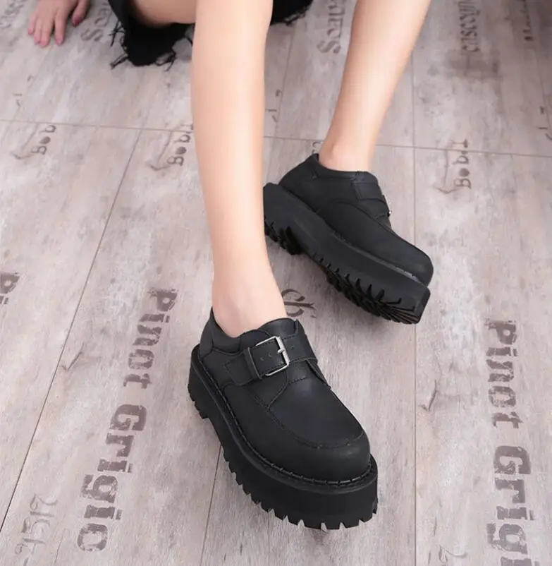 Punk Button Thick-soled Shoes Women's Restoration Muffin Shoes INS British College Leather Shoes Princess Girl Cosplay Shoes