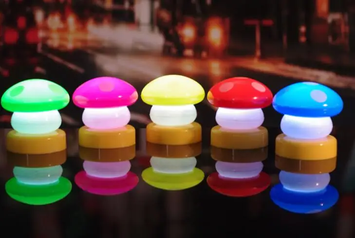 

Little Mushroom Flapping Lamp Home Decoration Lamp Baby Lamp