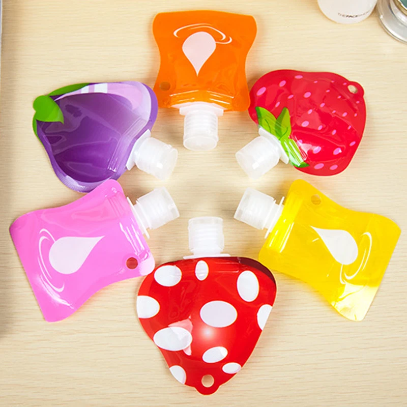 2 Pcs Cute Fashion Portable Shampoo Makeup Sanitizer