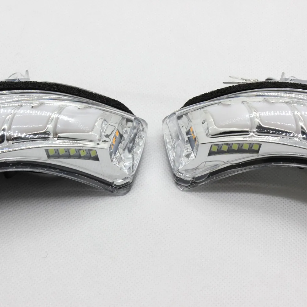 toyota Prius mirror light 7