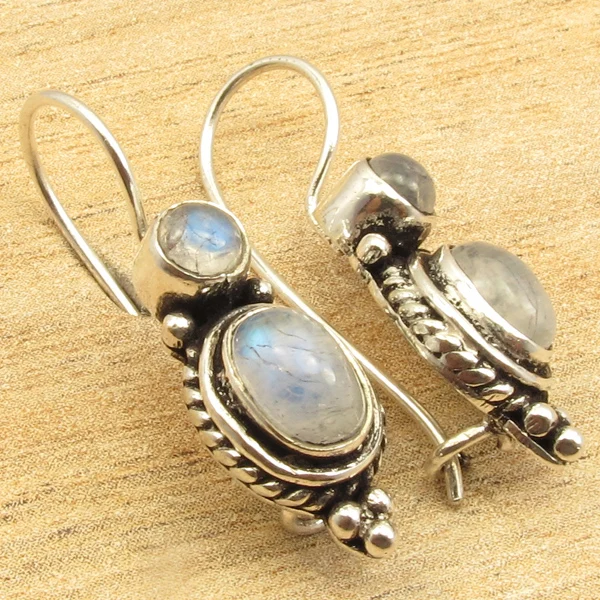 

Silver Overlay Unseen 2 Gem Stone LIGHTWEIGHT Earrings 1 1/8 " Variation