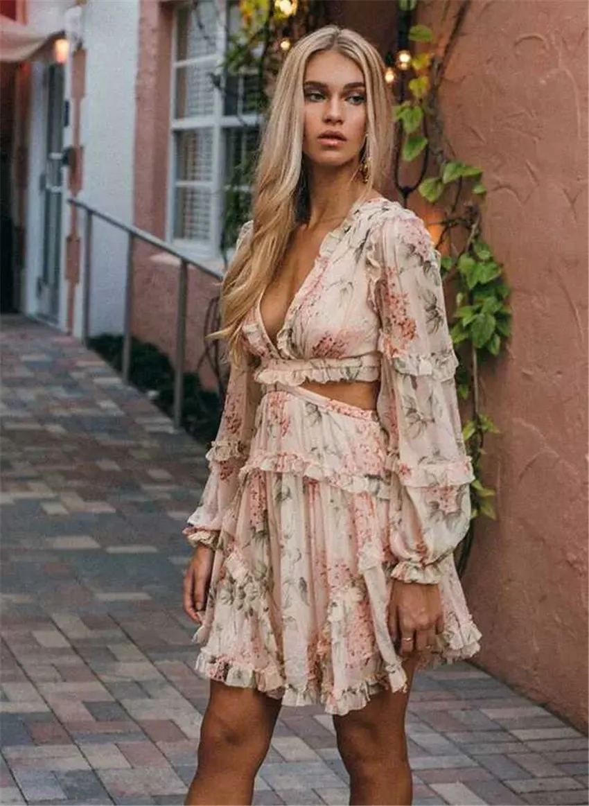 

2019 Sexy pink floral Print Dress Chiffon V Neck Hollow Out Lantern Sleeve High Waist Mini Dresses Summer Fashion Sweet dress