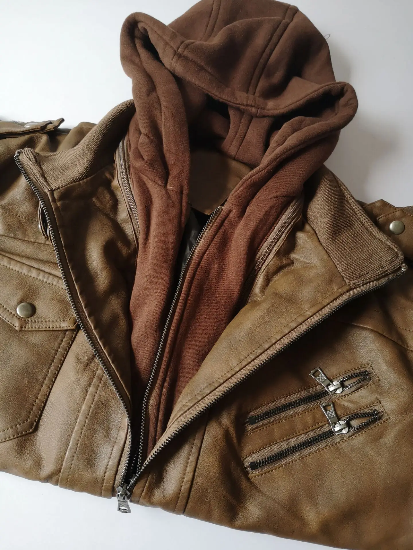 Осенне-зимняя модная мотоциклетная Байкерская кожаная куртка, мужская приталенная куртка из искусственной кожи на Косой молнии, мужские куртки и пальто из искусственной кожи