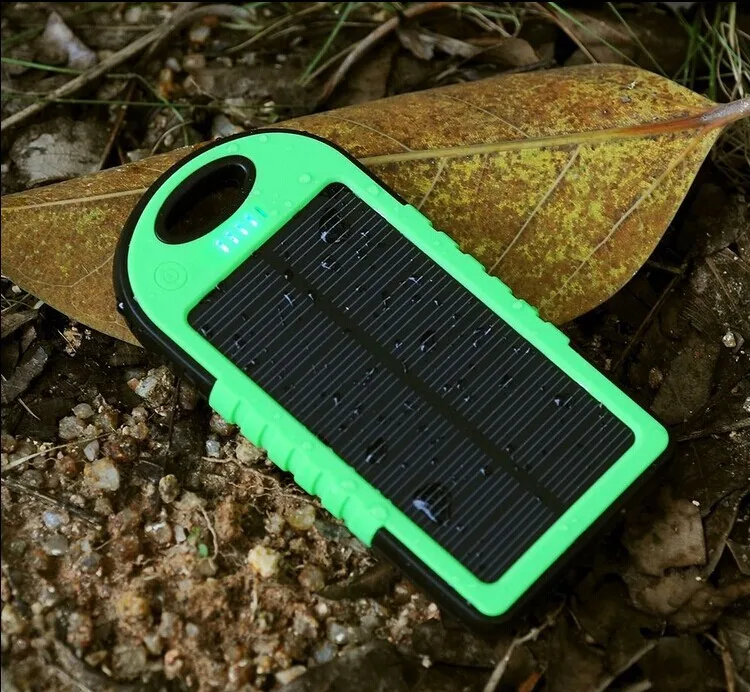 5000mAh 2 USB Solar Panel Charger Power Bank External Battery Backup For Phones 11.jpg