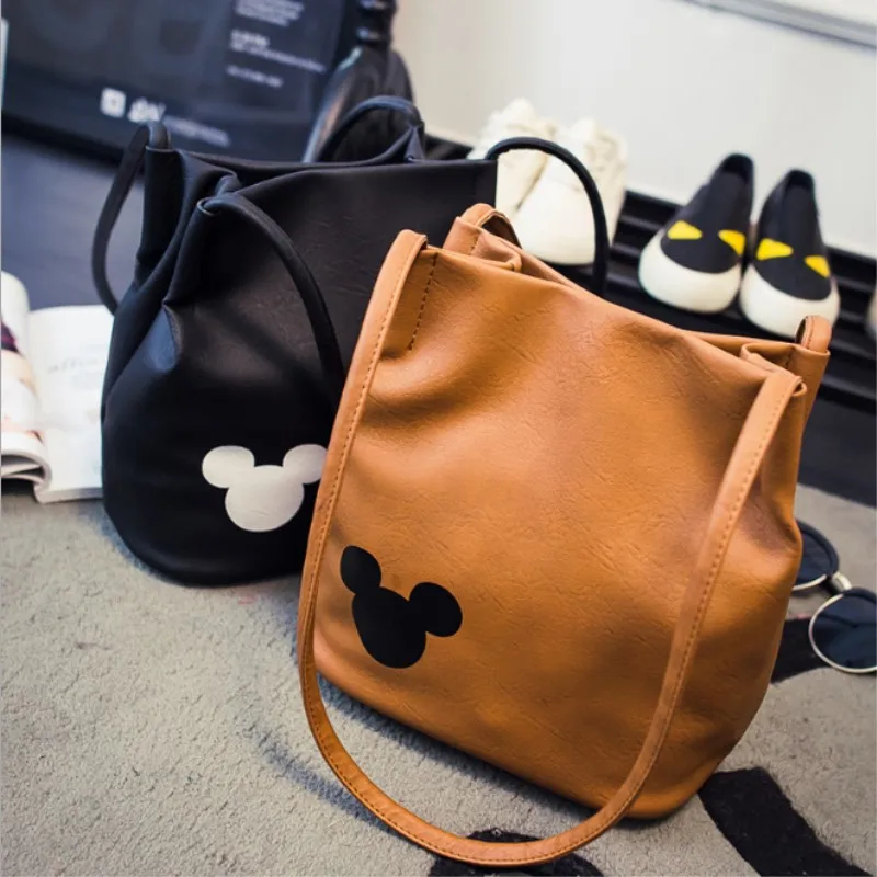 Bolso organizador en tacto piel con sombra personajes Mickey
