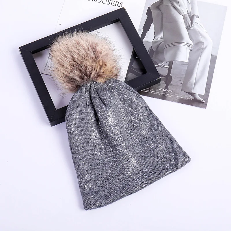 

Women's Winter Knitting Cap Plush Ball Thick Warm Wild Wool Hat Autumn Winter Hat for Hair Student Casual Knitting Cap for Girls
