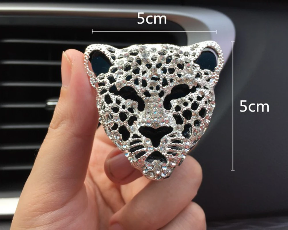 sikan-Creative-car-accessories-leopard-head-car-outlet-perfume-clip-fashion-personality-vehicle-mounted-aromatherapy-clip