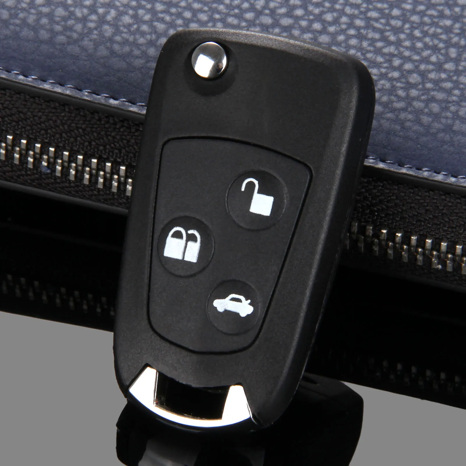 

3 Buttons Folding Flip Fob Car Remote Key Shell Case Uncut Blade Fit For Ford Mondeo Fiesta Focus Mondeo Puma Fiesta KA