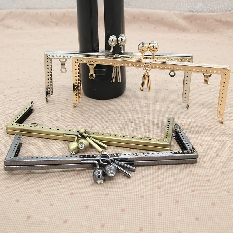 

1 pcs Size 20 CM Sewing Purse Frame Metal Handbag Accessories Obag Metal Handle DIY China Online Shop Metal Hanger Purse Frame
