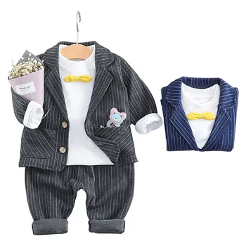 

2019 spring and autumn new boy handsome three-piece striped jacket + neckline T-shirt + pants fashion boy three-piece