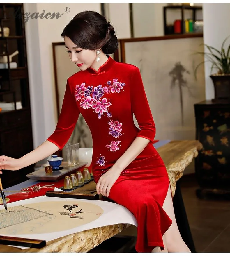 Зимние Бархатные Cheongsam Половина рукава Вышивка Qipao длинные китайское традиционное платье вечернее платье Китай Cheongsams велюр Qi Pao
