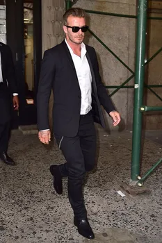 

Fashion Beckham 2 Pieces Black Business Suits Wedding Suit for Men Groomsman Suits (Jacket+Pants) Groom Tuxedos Formal Suits