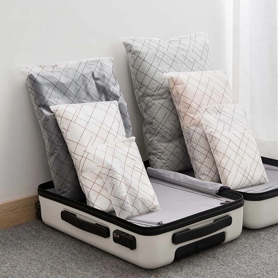 

Travel Waterproof Clothing Bag Zipper Plastic Transparent Bag Storage Wardrobe Organizer Luggage Rangement Vetement Suitcase A16