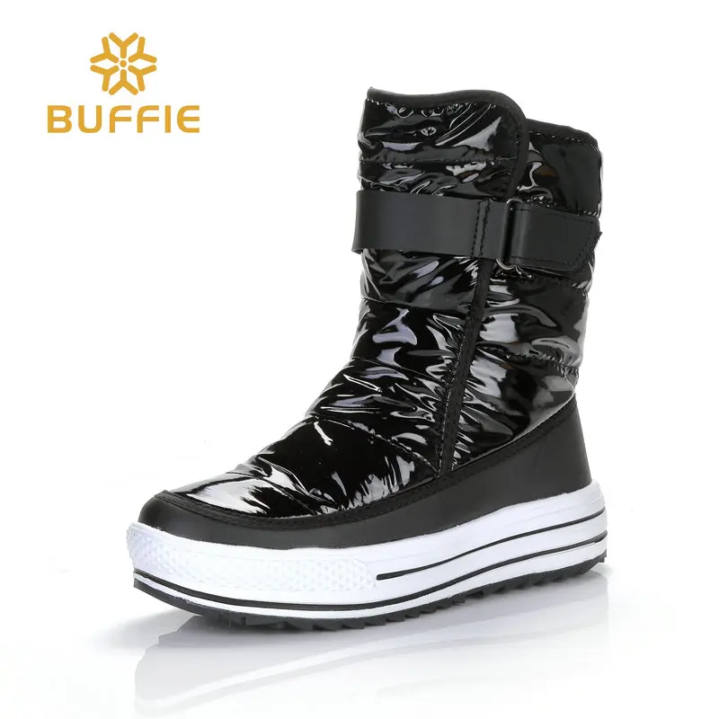

2018 thin warm boots for autumn low temprature black colour white curling fur light weight outsole free wear fast put on bright
