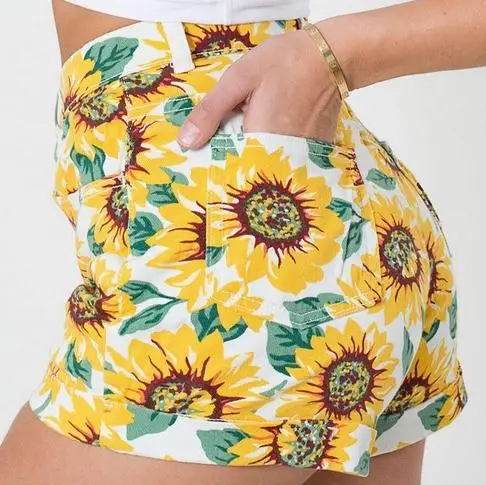 

New Summer Denim Sunflower Print High Waist Jean Shorts Ladies Shorts