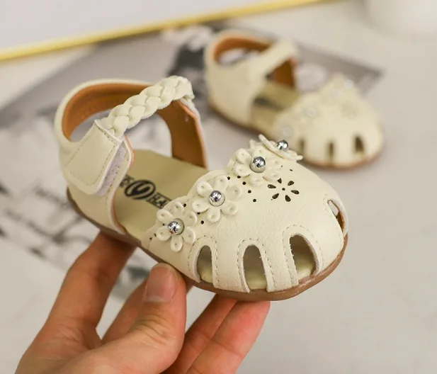 Детские сандалии девочки малыша обувь кроссовки Летняя мода цветы для девочек сандалии на мягкой подошве для туфли принцессы