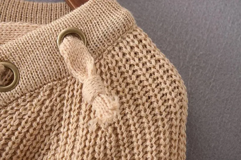 3534692715_828679491