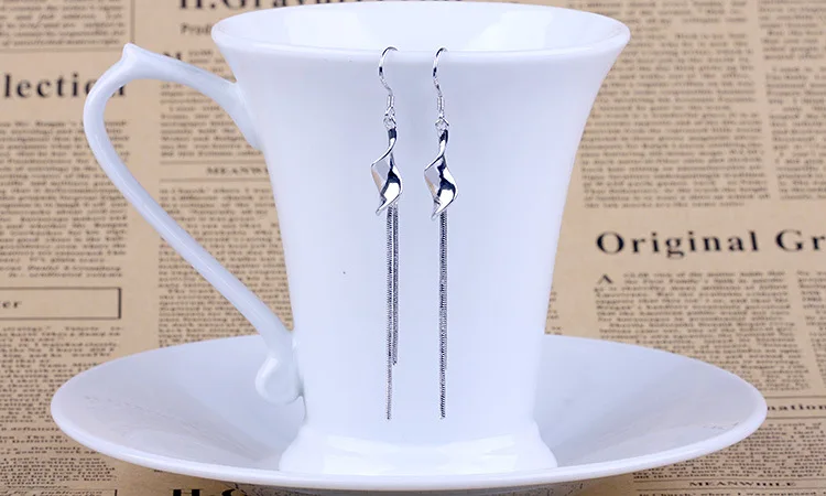 1888119121_248682925