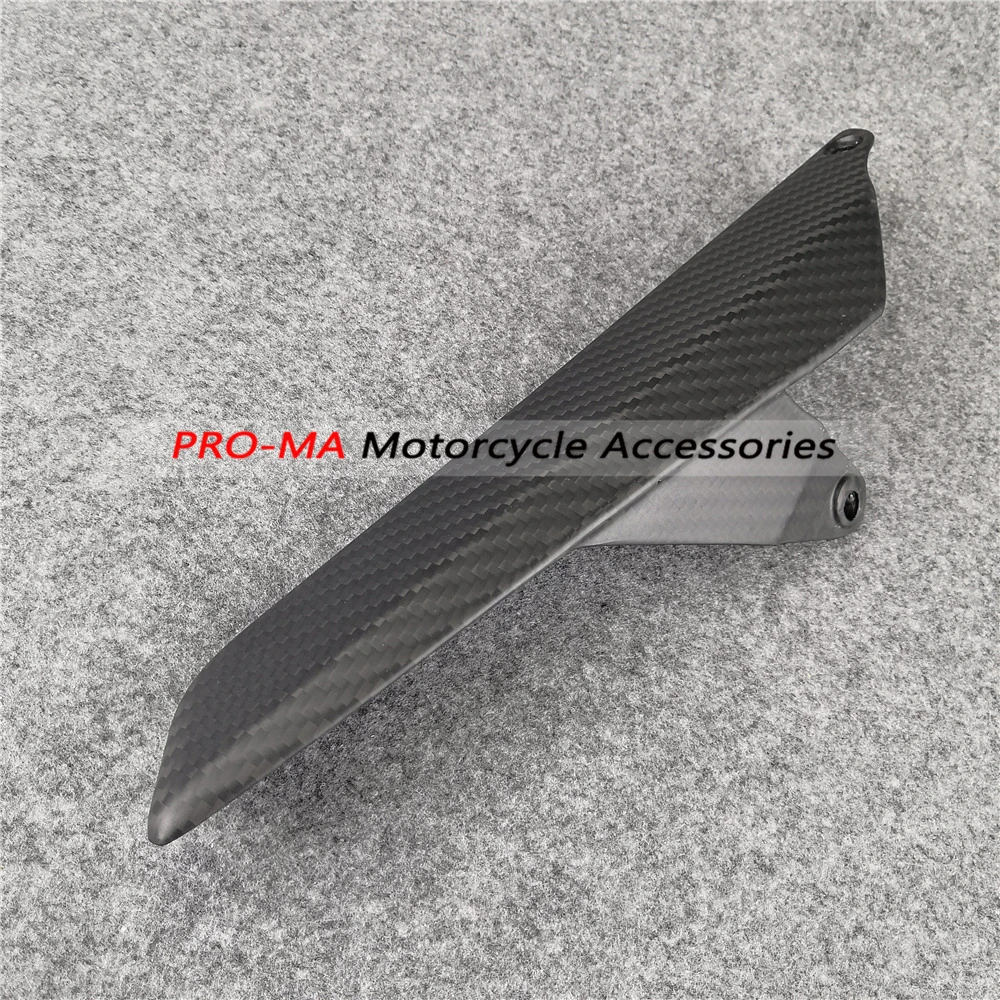 

Chain guard in Carbon Fiber For MV Agusta Brutale Dragster 2014 Twill Matte
