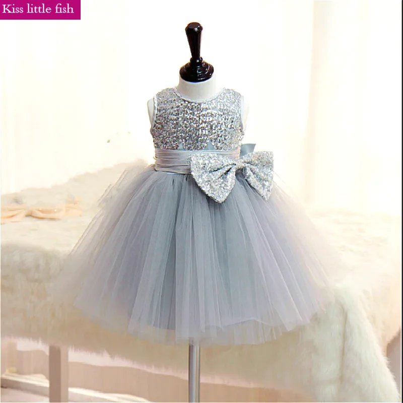 Модное серебряное платье с цветочным узором для девочек на свадьбу, пышные платья для маленьких девочек, короткие платья,, на заказ, для детей от 2 до 14 лет