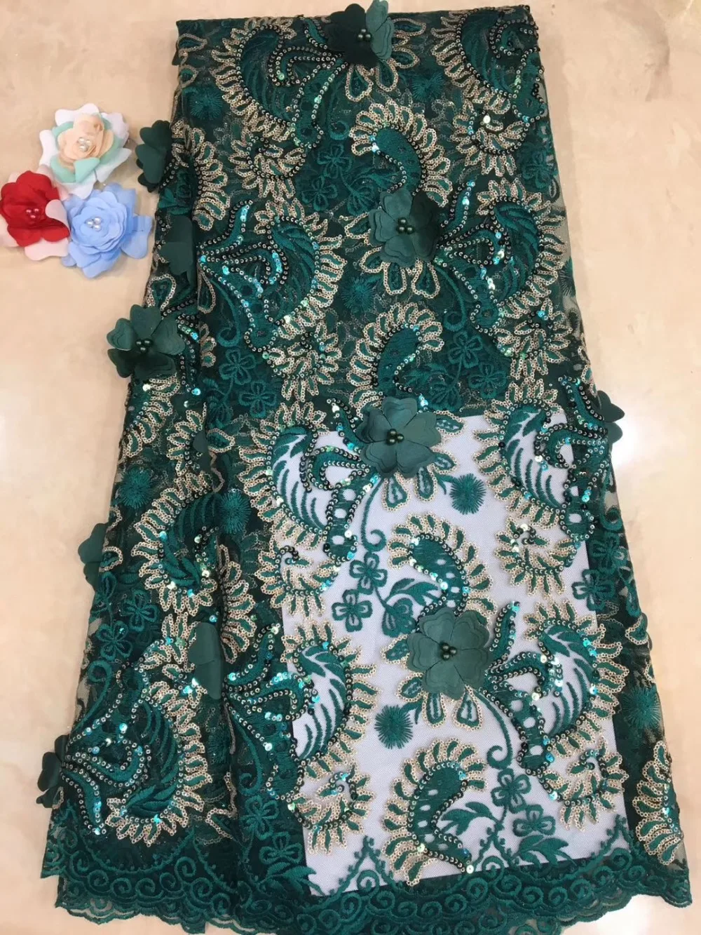 

High-quality French lace fabric, African lace fabric and beading high-end party dress