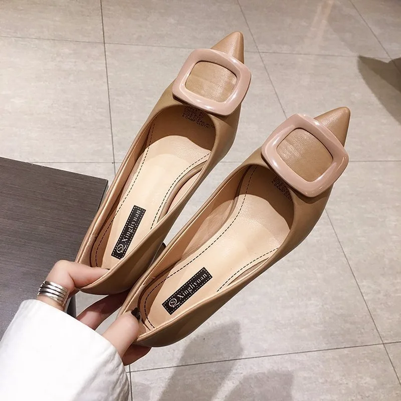 

Rough heel Spring and Autumn Korean version of the new high heels black working shoes with pointed and shallow metal buckles