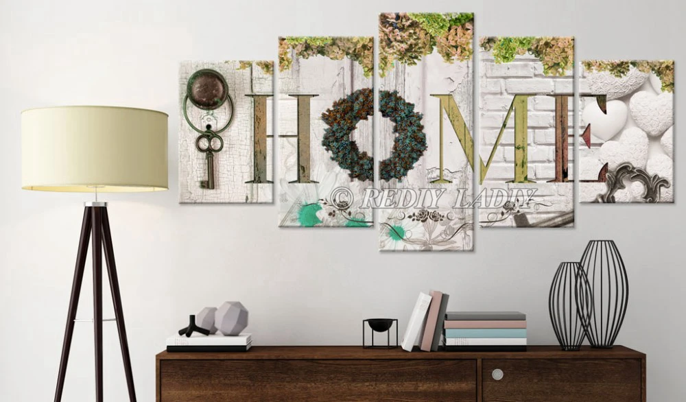 RF87087 Autumn House2 - LOGO
