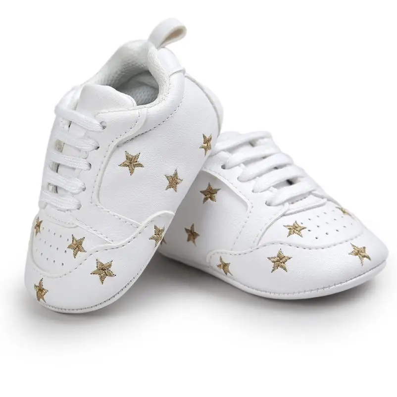 Весенне-Осенняя детская обувь с вышивкой, с пятиконечной звездой и сердечком, с мягкой подошвой, обувь для малышей, повседневная обувь