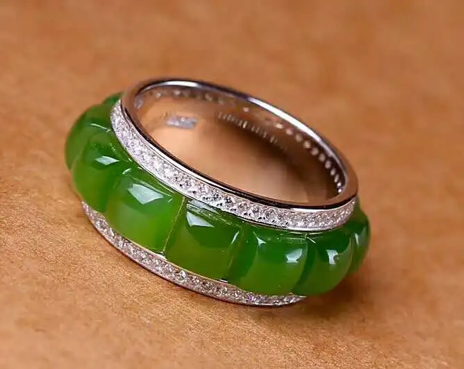 

Hetian Biyu Silver Inlay Ring New Women's Ring New/