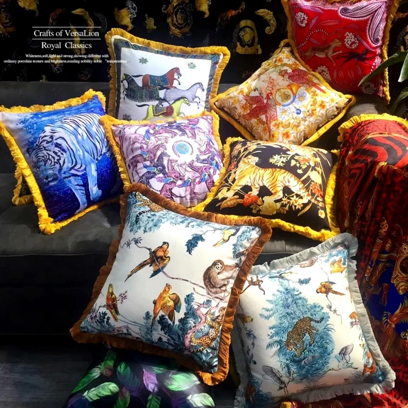 

2019 New French Luxurious Cushion Cover Animal Pattern Double-sided Printing Pillow Case High-end Home Decor