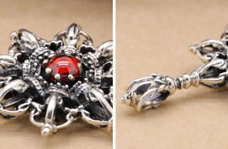 pendant511a