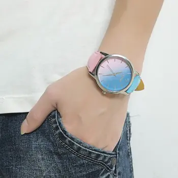 

Fashion Women Watch Graduated Color Leather Strap Round Dial Quartz Watch Casual Business Wristwatch Bracelet