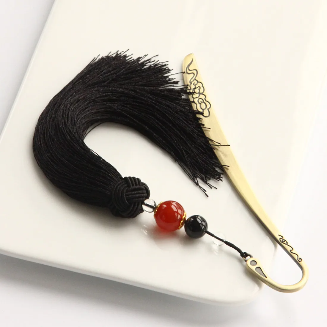 1pcs Creative Classical Antique Metal Tassel Bookmarks Gentleman Cloud Business Gift Bookmark | Канцтовары для офиса и дома