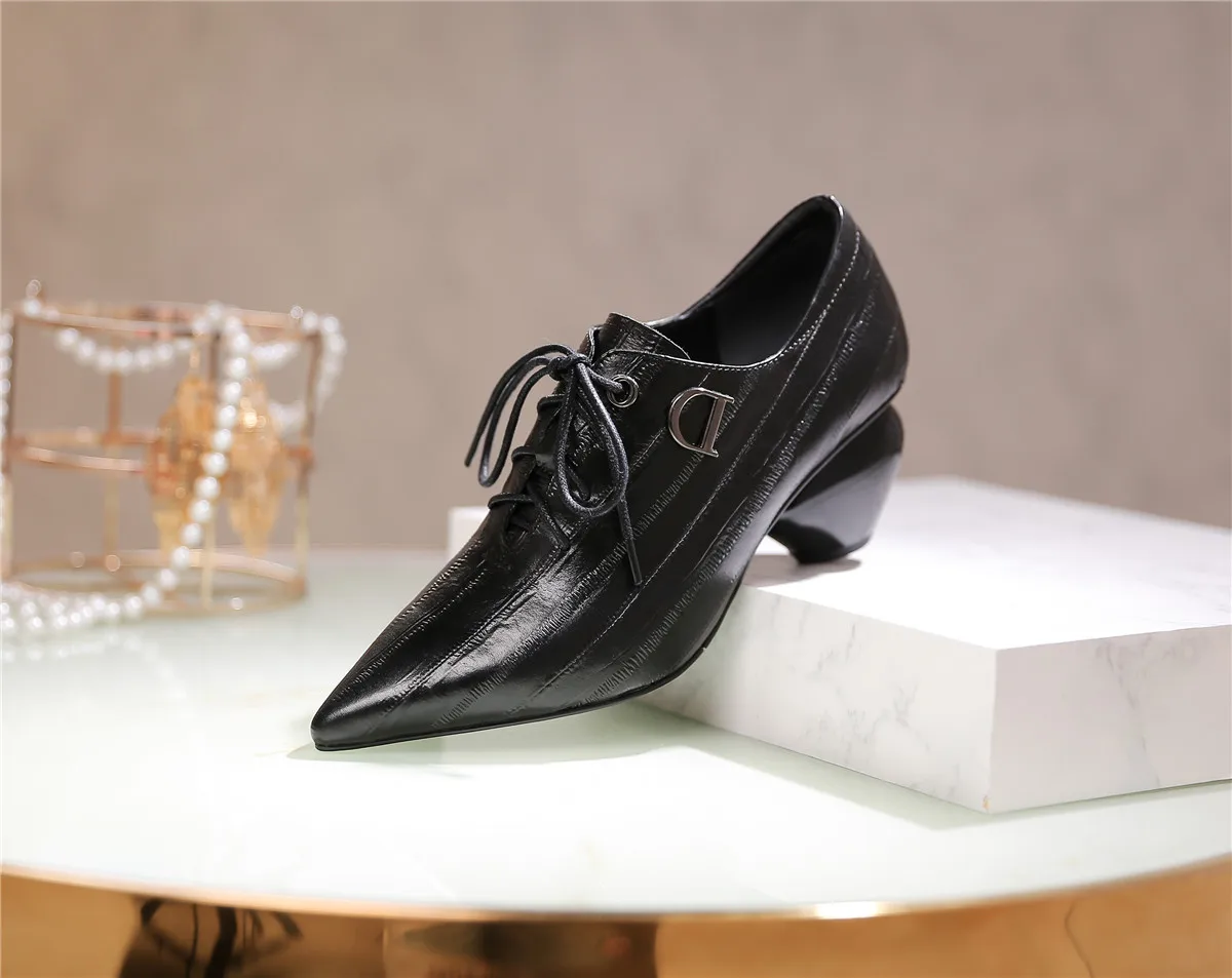 Большой размер 42, женские туфли-лодочки из натуральной кожи на среднем каблуке удобная Винтажная обувь высокого качества в стиле ретро на шнуровке