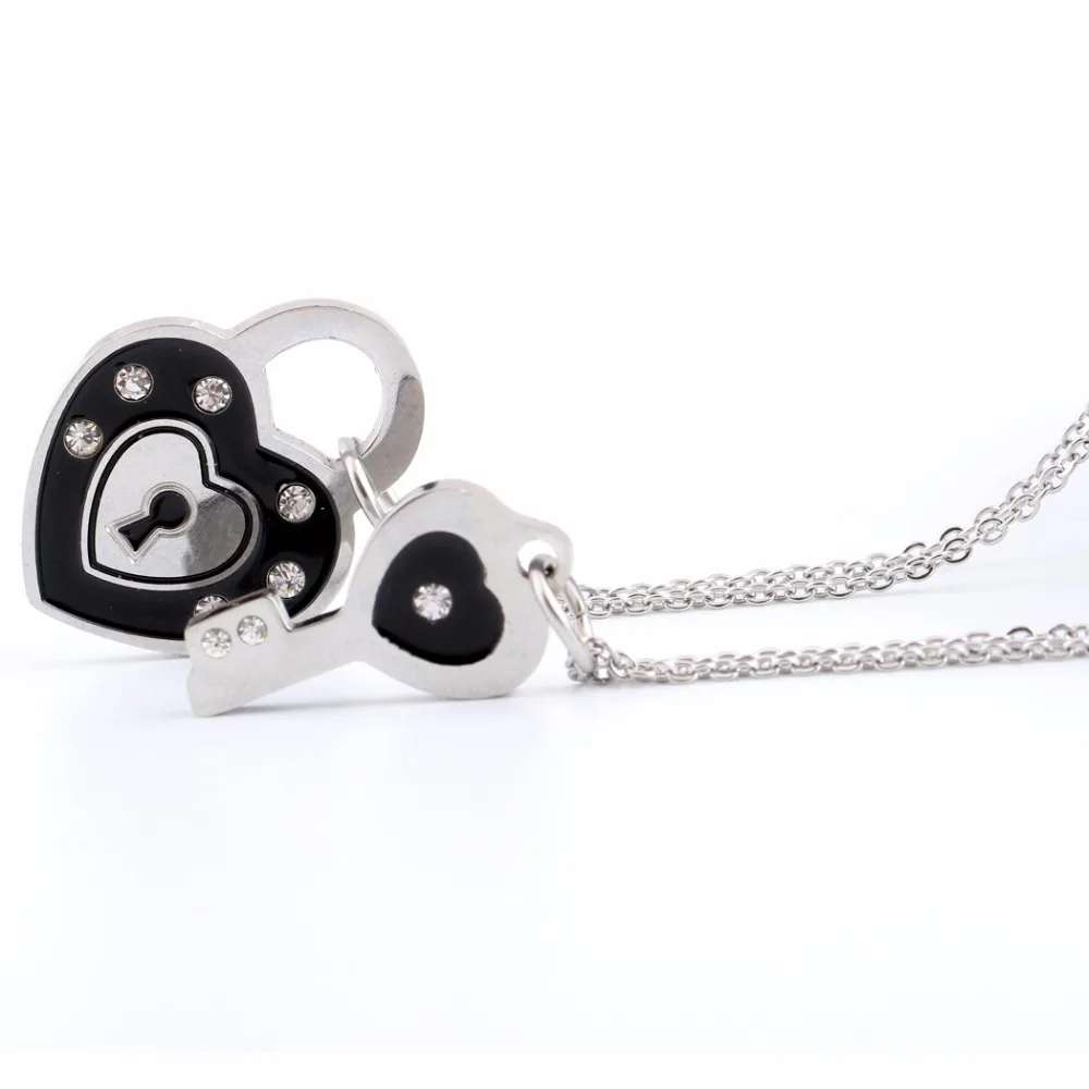 

Crystal Couple Necklace Black Heart Lock & Key Pendant Necklace For Lover or Friends Stainless Steel Necklace Ste Best Gift