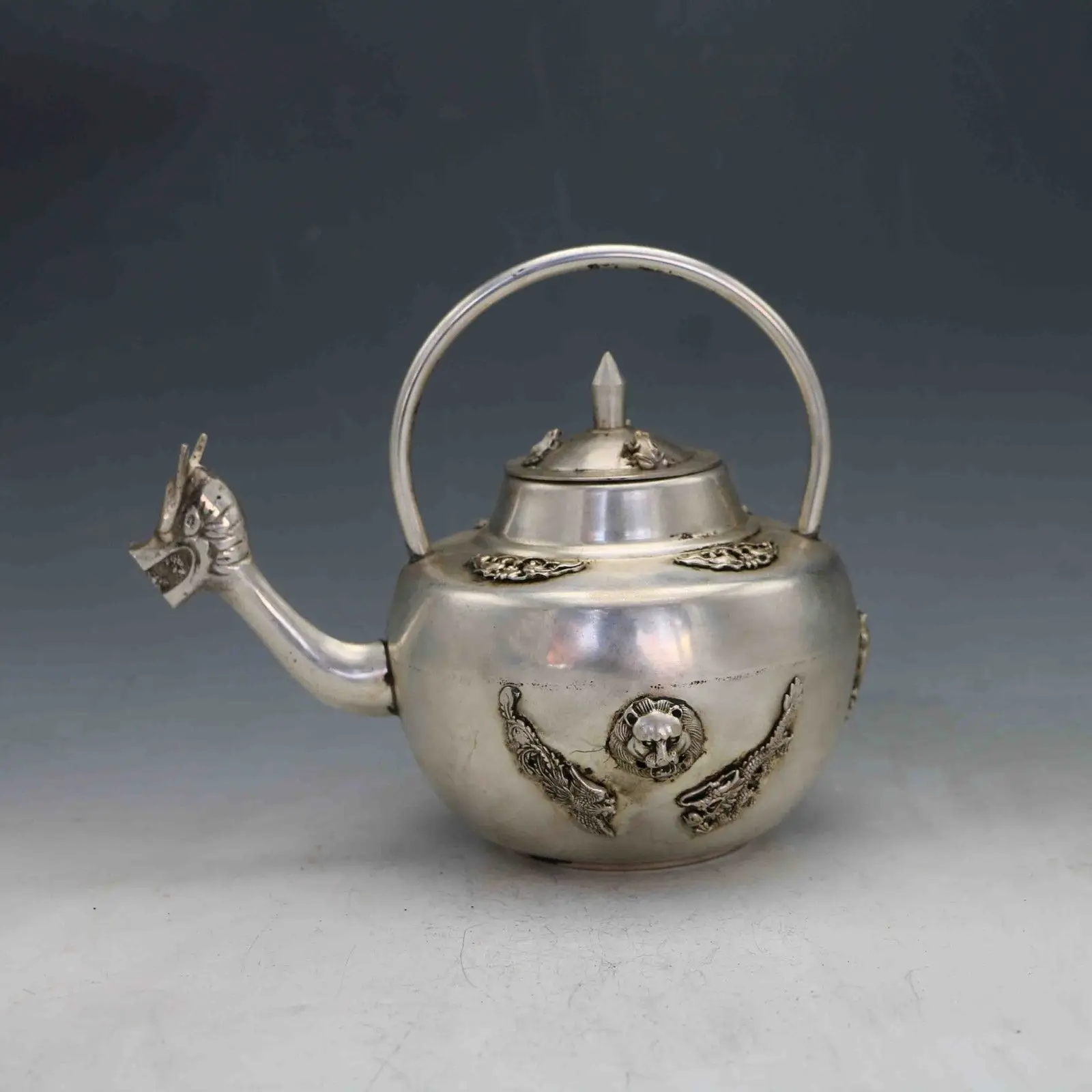 Chinese Silver Copper Hand Carved Dragon mouth Teapot Frog cover Chinese Silver Copper Hand Carved Dragon mouth Teapot Frog cover