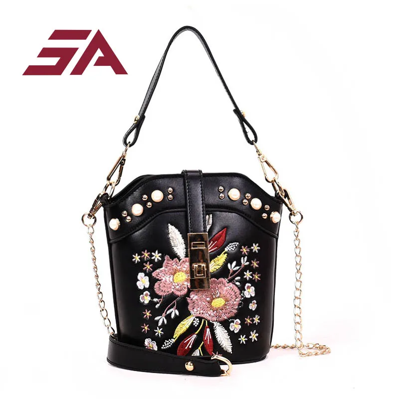 

Fashion Embroidered Flower Bucket Handbag Small Crossbody Bags Women Chain Shoulder Bag Messenger Bag Lady Tote Clutch Purse Sac