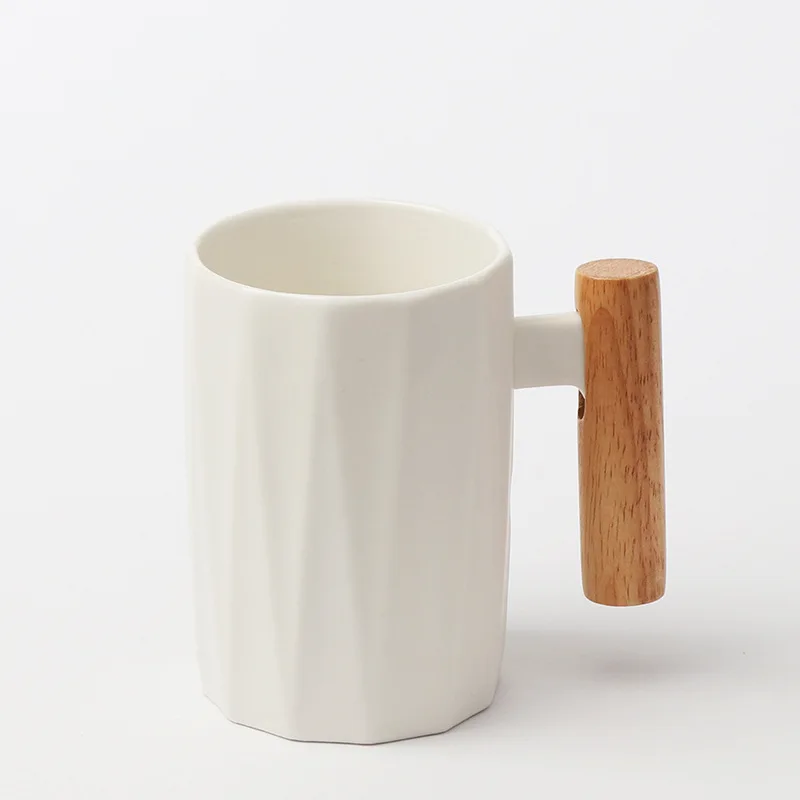 330 мл простая Кружка для офиса в скандинавском стиле креативная художественная чашка для воды, кофе с деревянной ручкой керамическая чашка для чая 11,2*7,2 см - Цвет: white