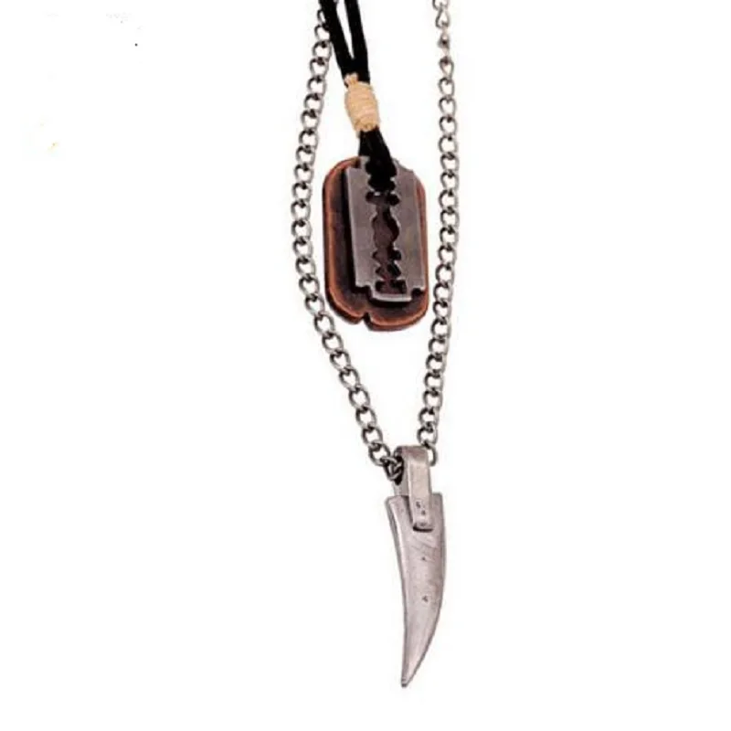 2018 Vintage Mens Necklace Alloy Animal Wolf Tooth Razor Blade Pendants Necklace Multilayer Metal Chain Choker Male Punk Jewelry