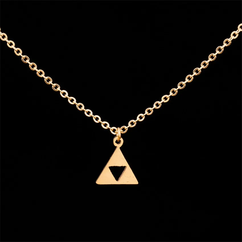 Collier Femme Anime The Legend Of Zelda Triforce Necklace Metal Figure Pendant Necklace Friendship Gift Triangle Chocker Jewelry