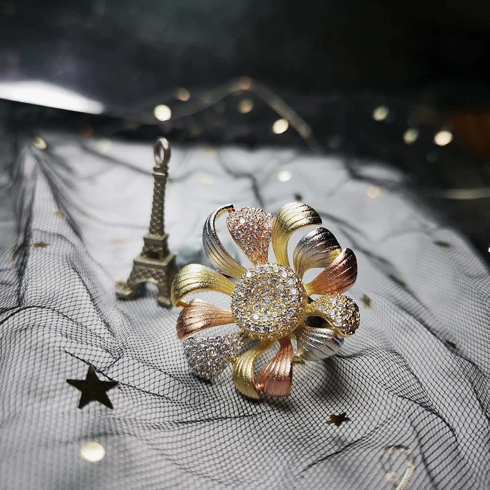 

MosDream Sun Flower Cubic Zircon Copper Ring Handmade Designer Exquisite Elegant Jewelry for women Plant Silent Love Party Bands