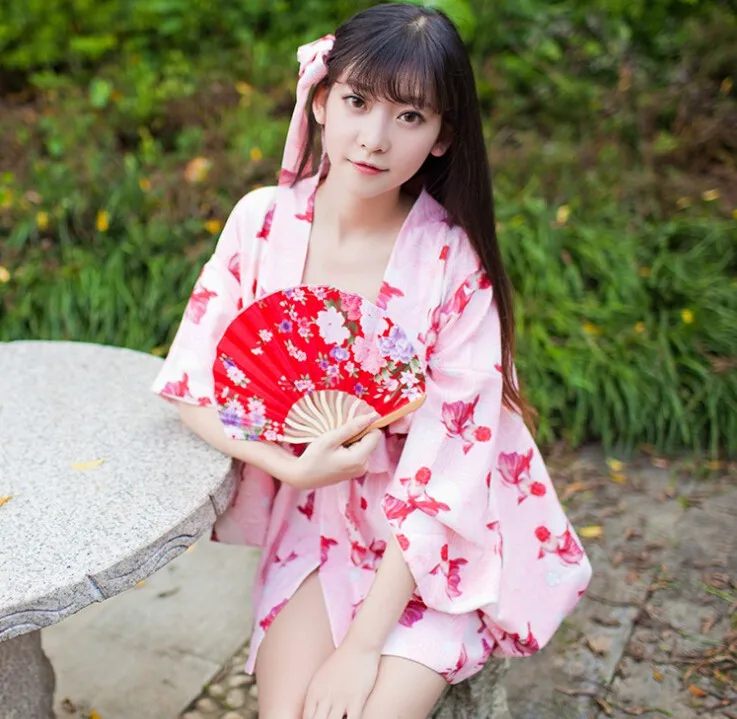 Супер милое японское кимоно юката стиль золотая рыбка Тренч Kawaii винтажная одежда косплей 3 цвета