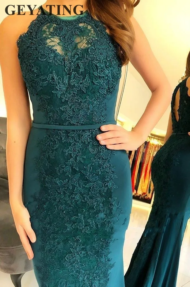 Vintage Emerald Green Lace Mermaid Evening Dress Long 2019 Elegant Halter Hollow Back Special Occasion Dress Prom Formal Gowns