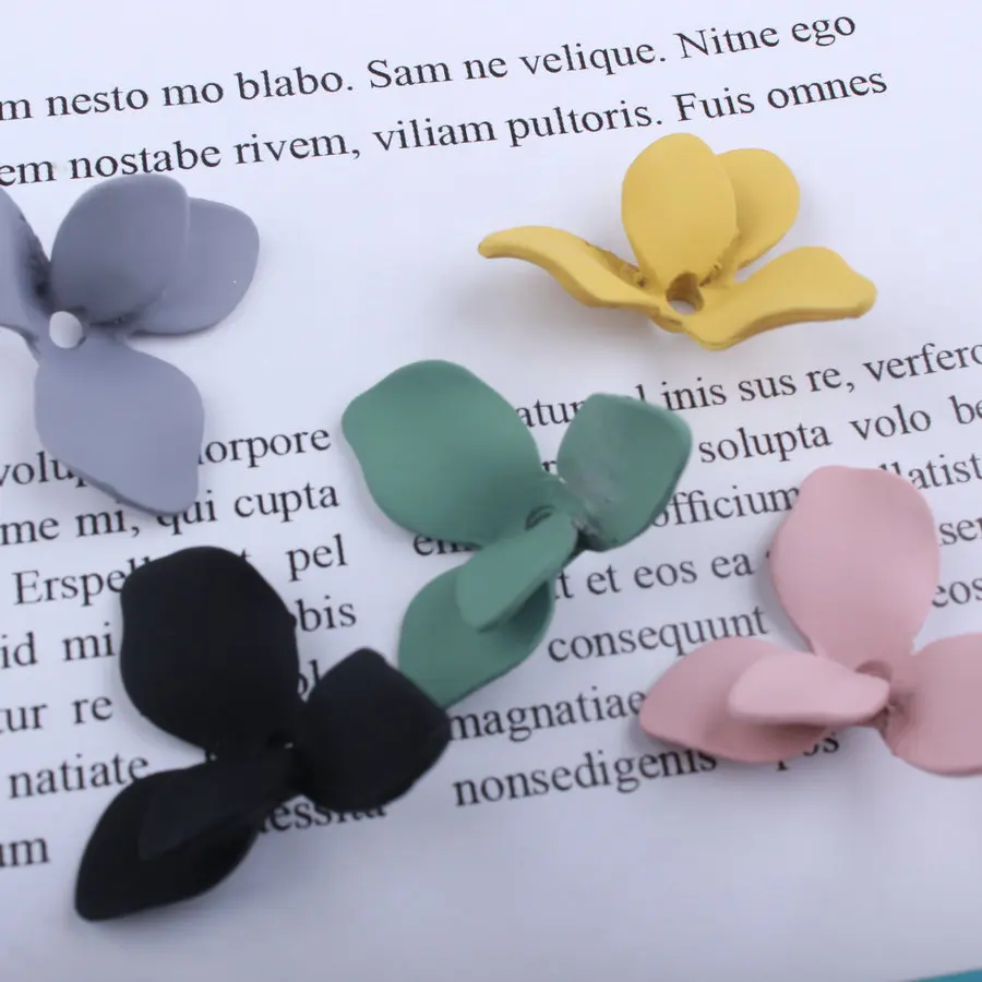 Новый стиль 50 шт./лот резиновые краски мультфильм цветы Форма сплав Мода