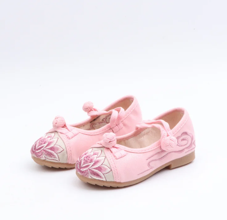 

Chinese Lotus Embroidery Kid's Canvas Children Flats Patchwork Cotton Fabric Low top Comfortable Dancing Shoes for Girls Z874