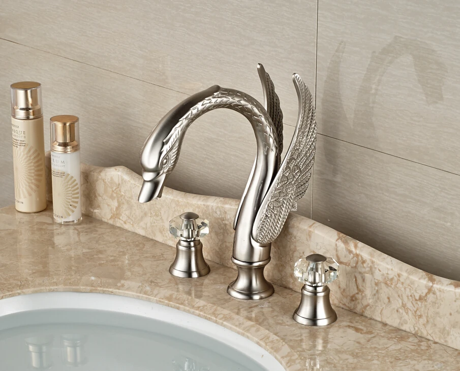 Luxury Brushed Nickel Finish Deck Mounted Bathroom Waterfall 3 Holes