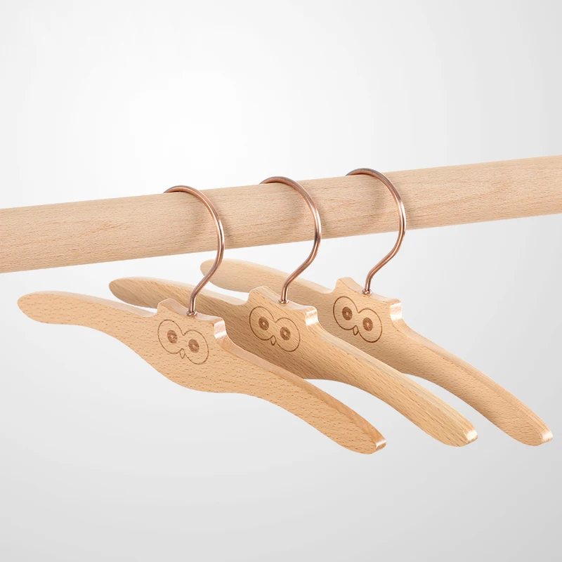 Sainwin Cintre En Bois Solide De 27cm 3 Pieces Lot Resistant Au Glissement Et Sans Couture Pour Vetements De Bebe Cintres En Laine Pour Vetements Aliexpress