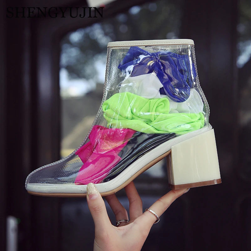 

2019 new online celebrity with the same paragraph transparent Martin boots female with spring and autumn high-heeled jelly shoes